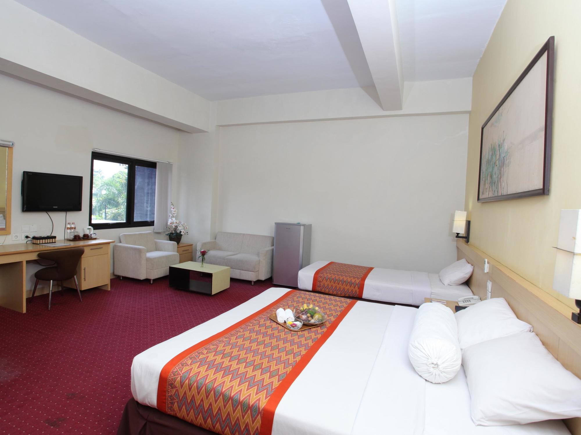 Gadjah Mada Club Hotel 3*